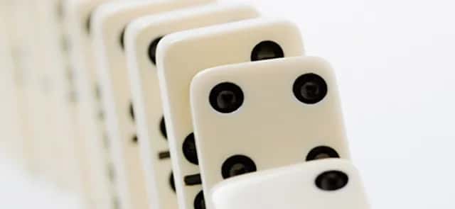 La magie des critères dominos