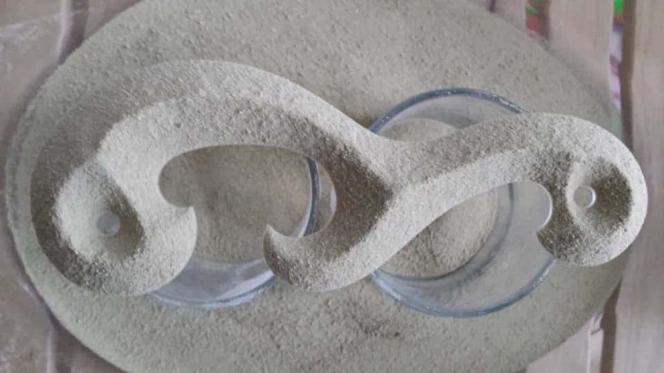 The delicate geometry of sandpiles