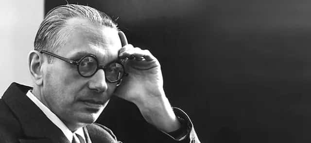 Gödel's incompleteness theorems